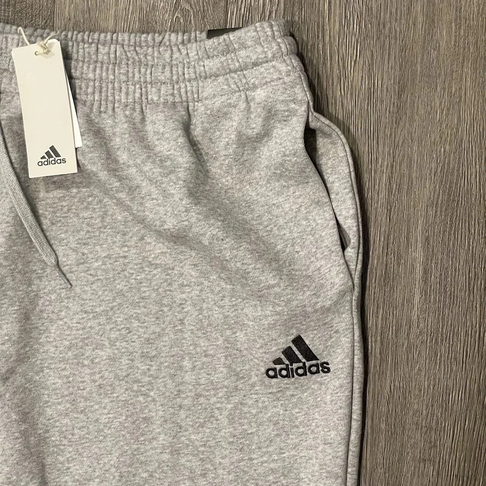 Adidas Men's Big & Tall Essentials Feel Cozy Jogger Fleece Pants Gray 2XLT NEW - Picture 3 of 7